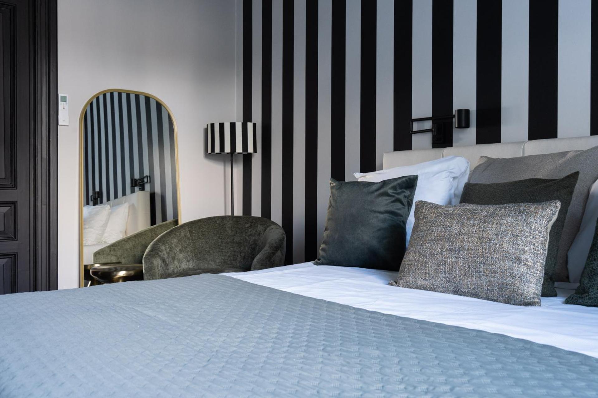 Villa V Petit Hotel Valkenburg aan de Geul Dış mekan fotoğraf