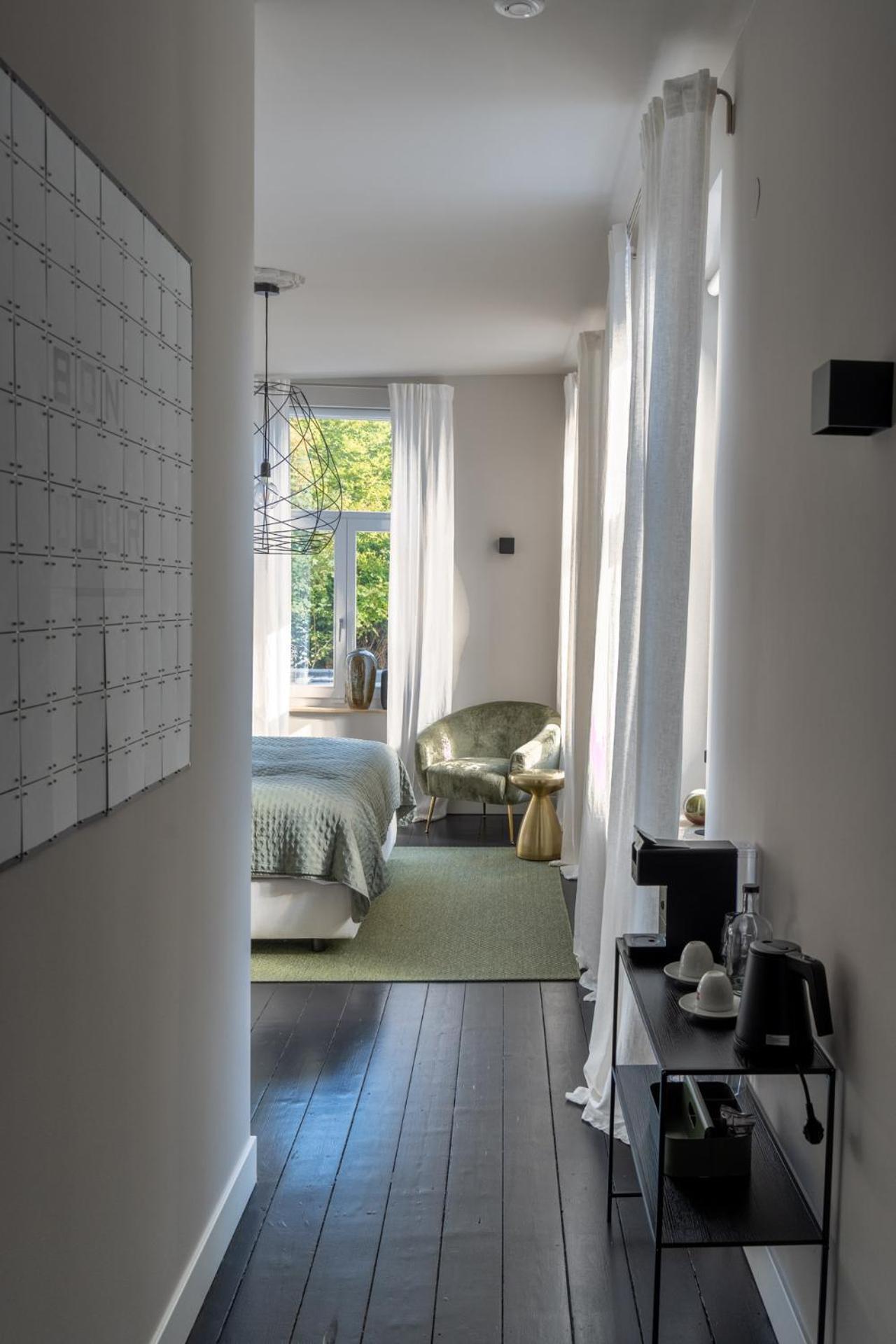 Villa V Petit Hotel Valkenburg aan de Geul Dış mekan fotoğraf